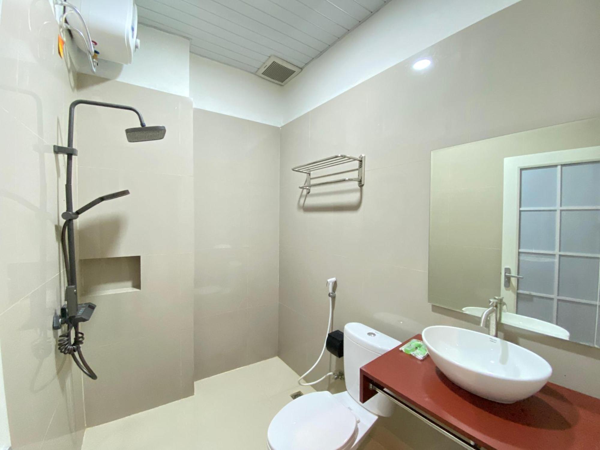 Double D Guesthouse Syariah بوغيتّينغي المظهر الخارجي الصورة